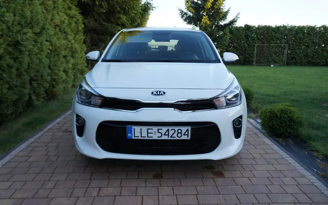 lubelskie Kia Rio cena 45000 przebieg: 39000, rok produkcji 2019 z Łęczna